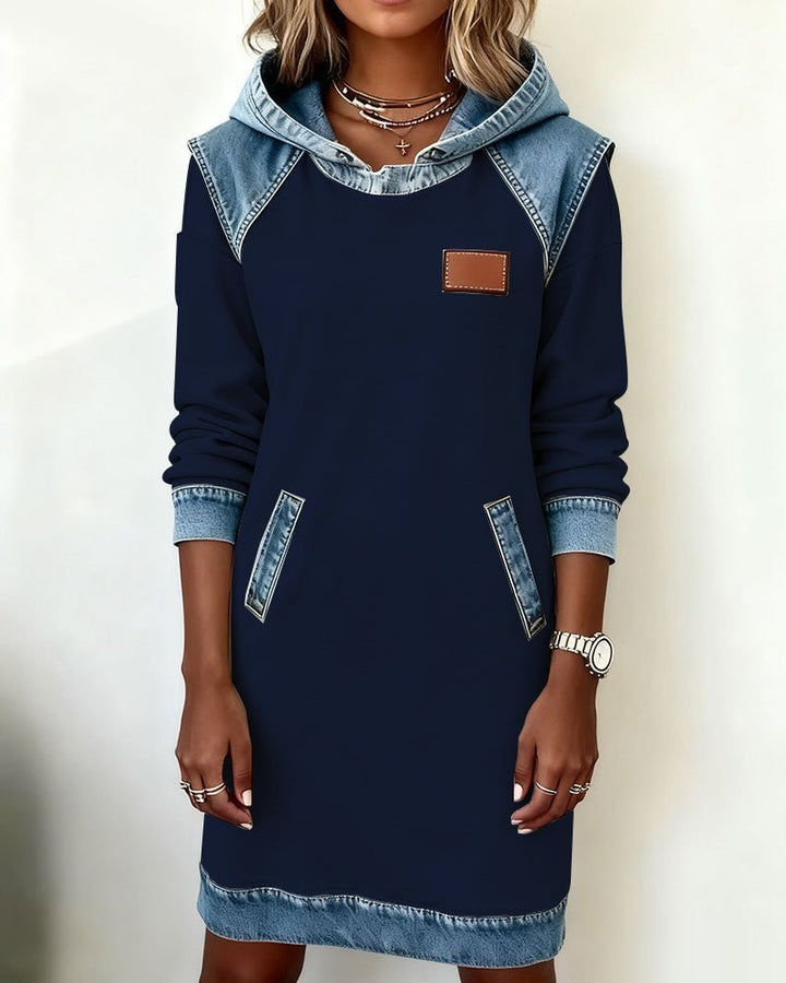 Giada | Abito Casual con Cappuccio e Dettagli in Denim