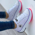 Zapatillas para Mujeres con Función Ortopédica y Diseño Moderno
