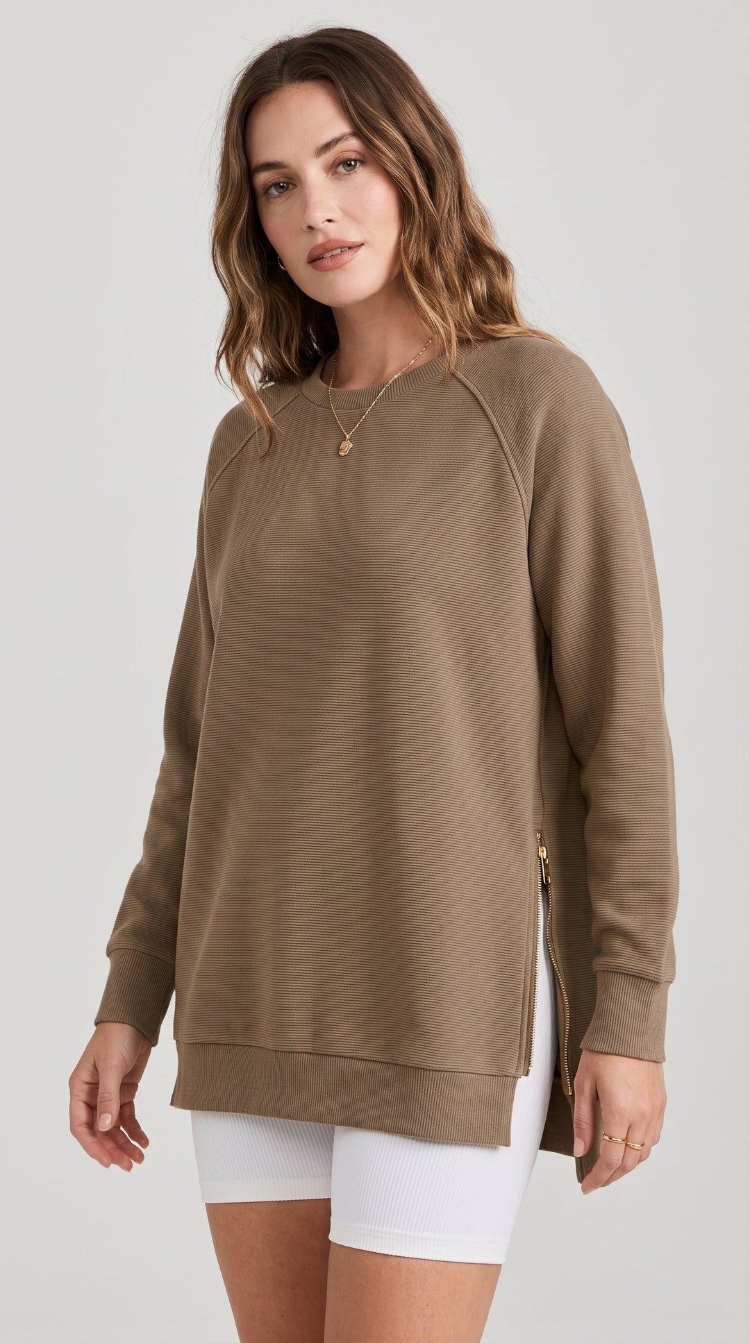 Felpa oversize a costine con zip laterali