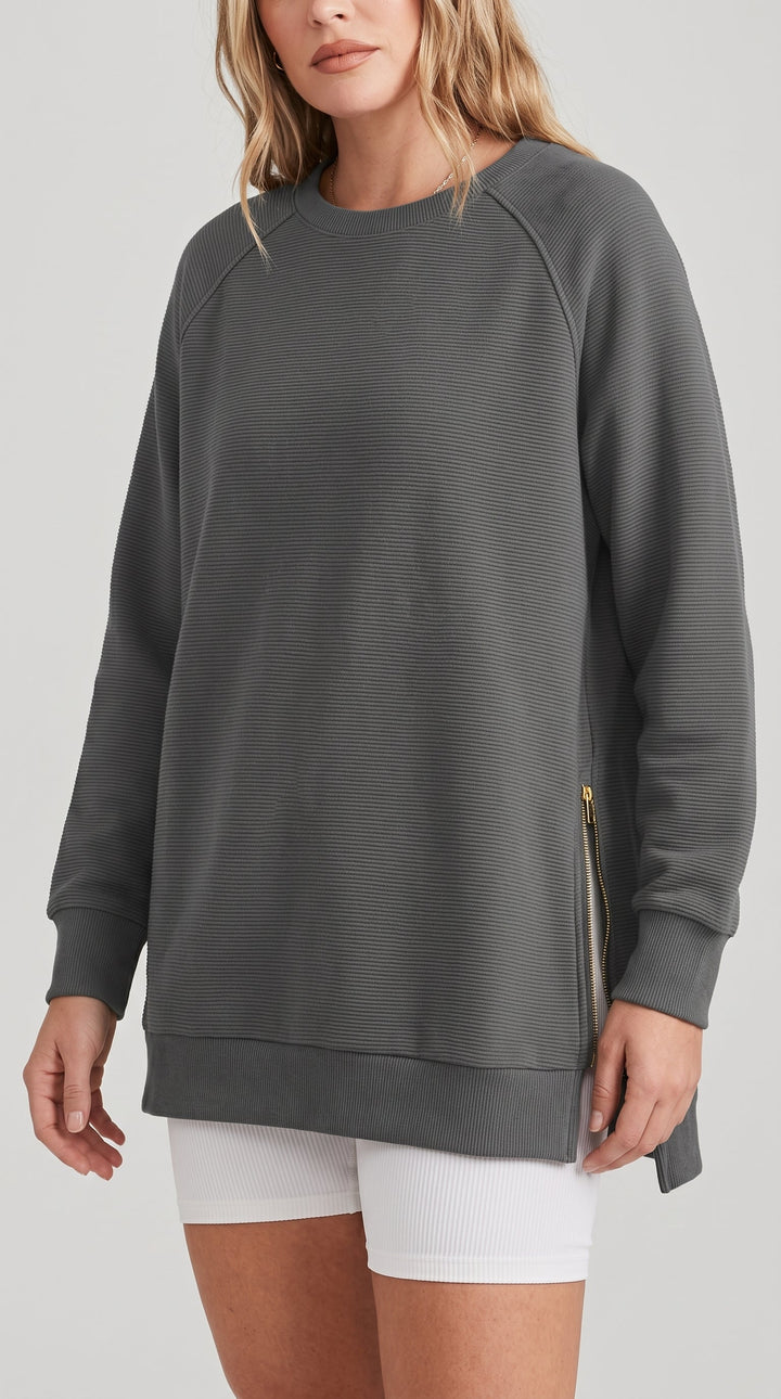 Felpa oversize a costine con zip laterali