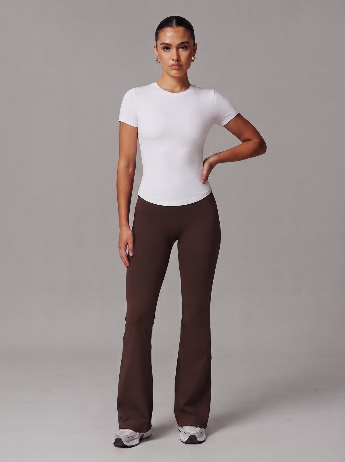 T-shirt girocollo da donna, vestibilità aderente